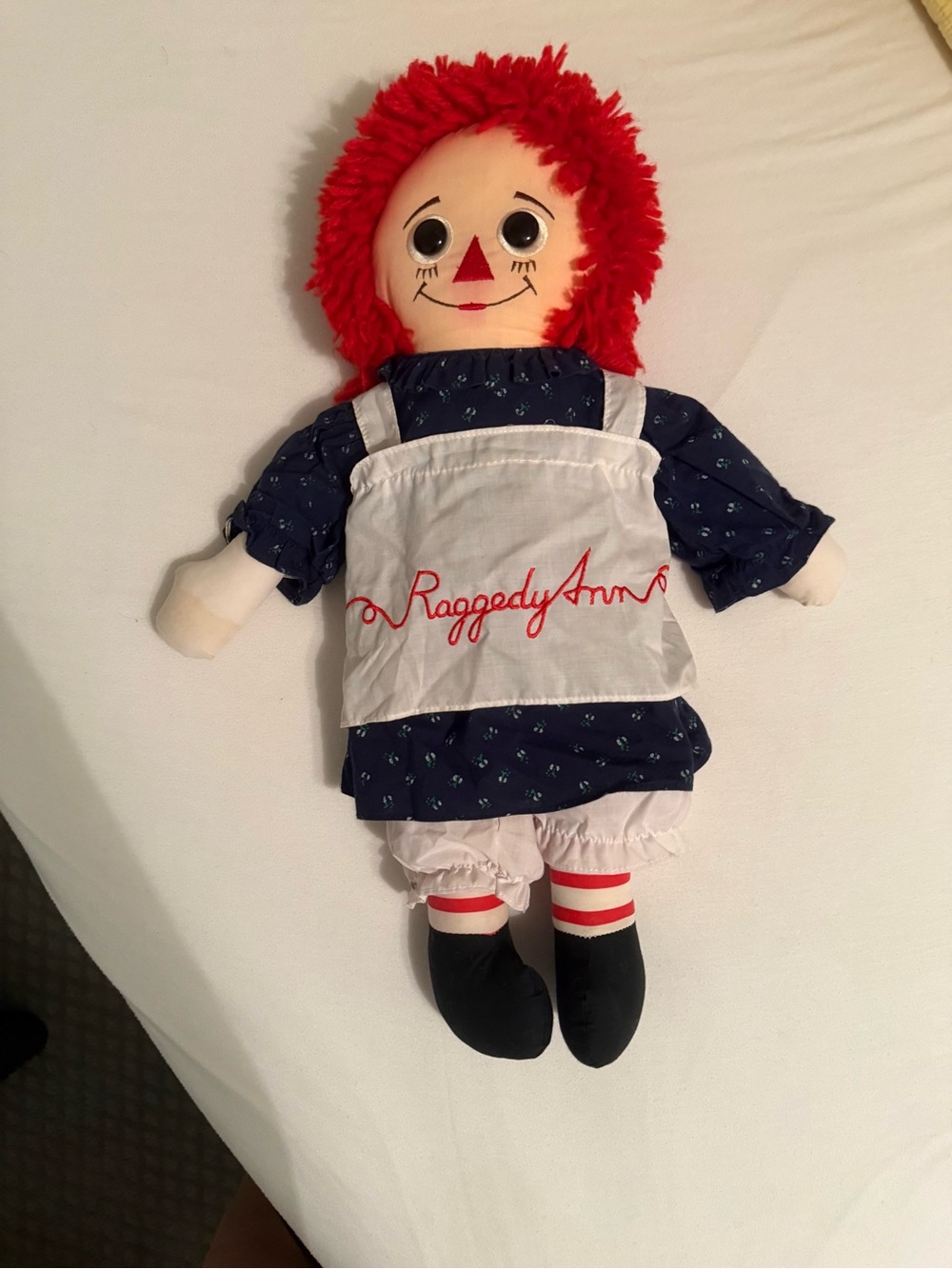 Vintage 1980’s Raggedy Ann Doll ❤️